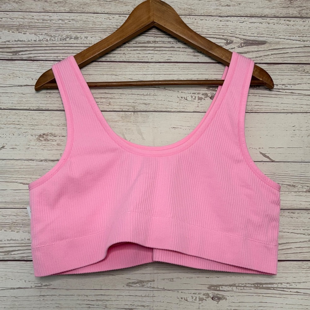 Torrid Pink Frosting Ribbed Seamless Scoop Bralette Size 4 New NWT - Picture 3 of 4